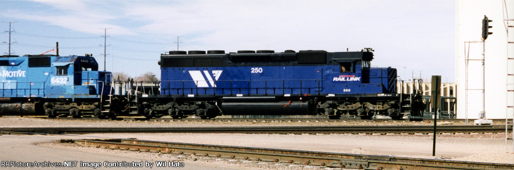 Montana Rail Link SD40-2 250